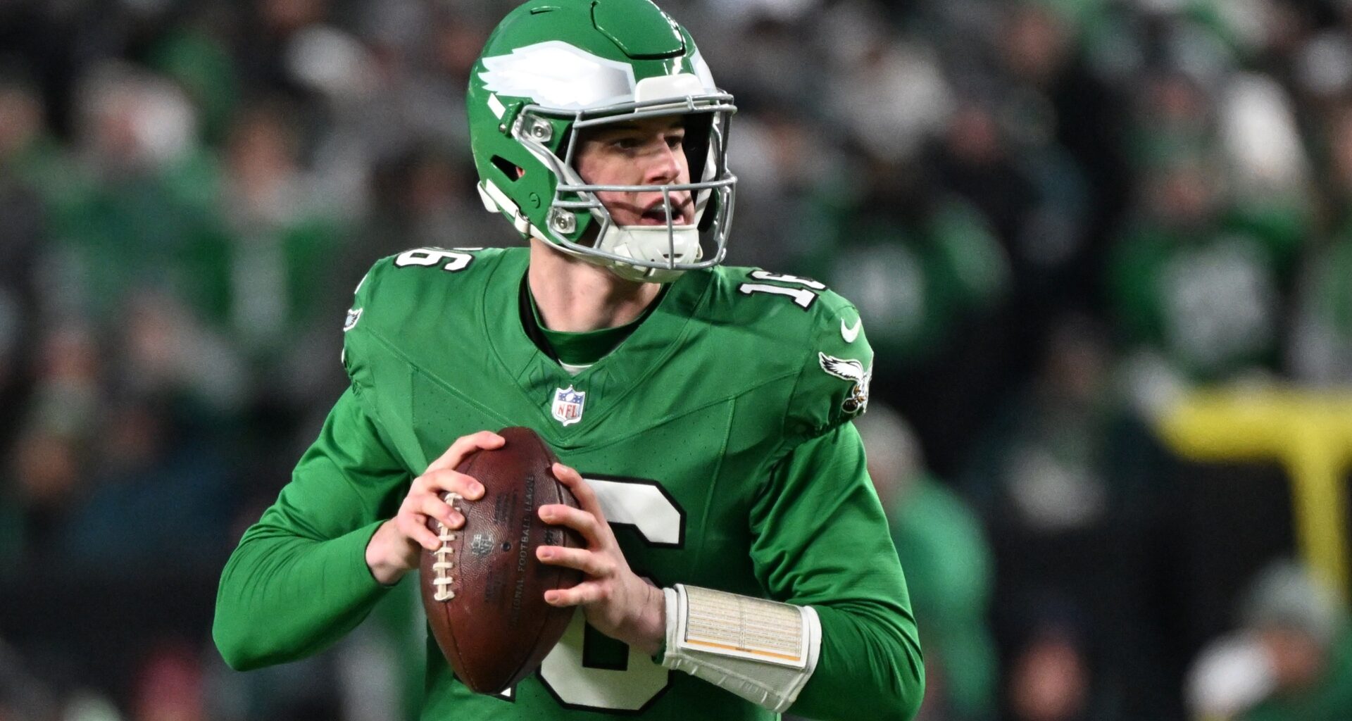 Steelers Predicted To Acquire Intriguing QB To Compete For Job