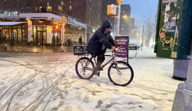 Blizzard warnings cascade across East Coast as winter storm hits