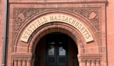 City Council passes first reading on BESS moratorium