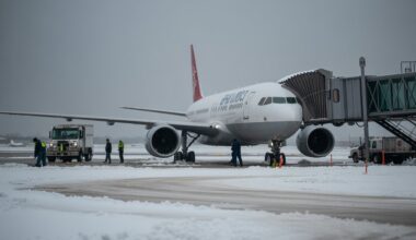 Chicago joins atlanta, new york, los angeles, philadelphia, denver, and other cities in facing severe delays and cancellations due to the us government shutdown for an indefinite period: everything you need to know
