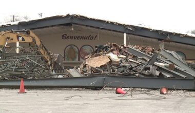 Demolition of former Quinn's Supermarket begins in downtown Pittston