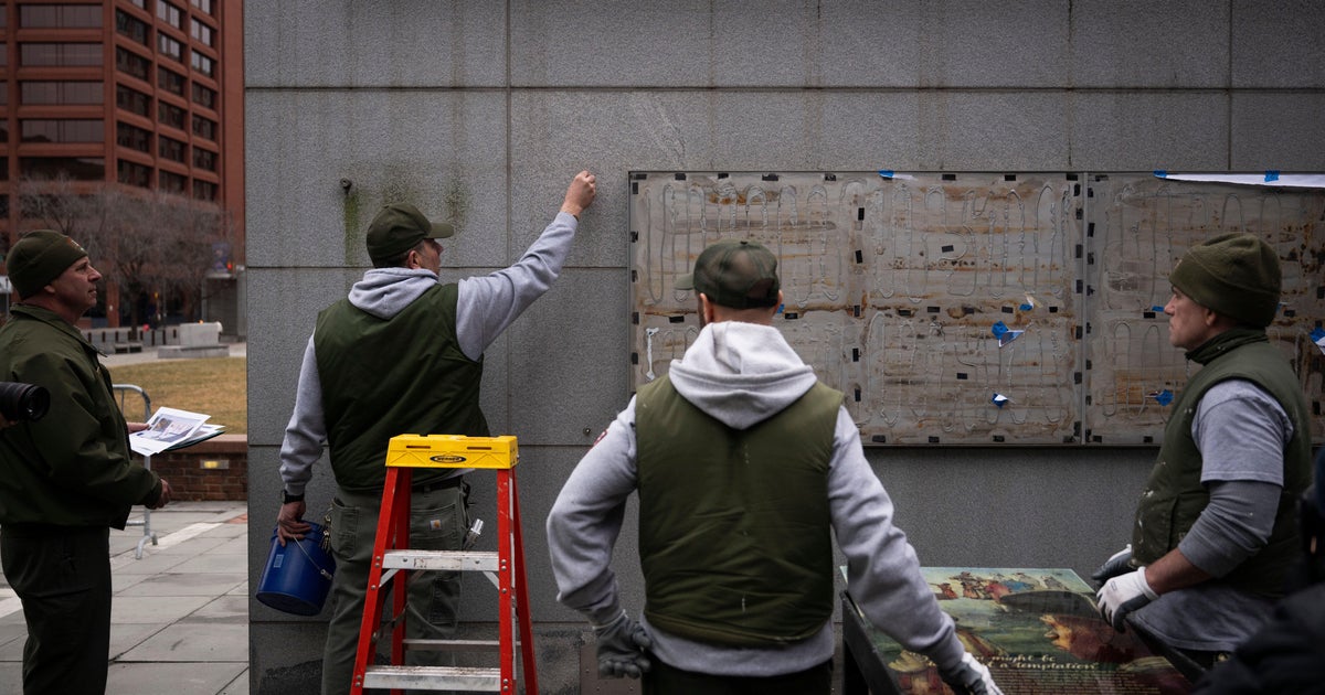 Philadelphia advocates say key panels of slavery exhibit still missing at President's House Site