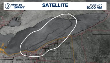 Weather Blog: Gusty winds lead to large crack in Lake Erie ice sheet