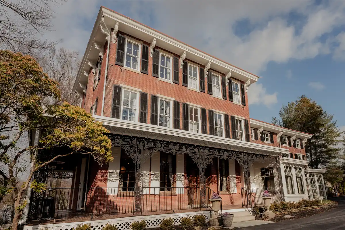 Boutique Hotel in Pennsylvania Is a Book Lover’s Dream