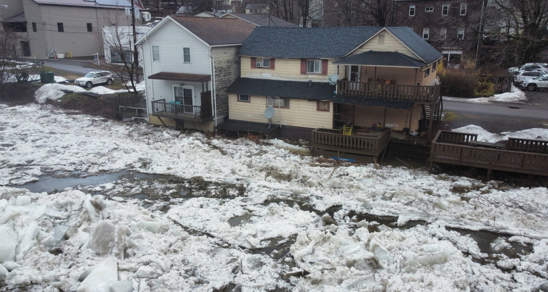 Ice jam on Allegheny River prompts flash flood warnings for Western Pennsylvania communities