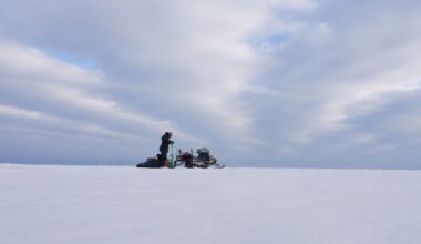Lake Erie ice fishers take advantage of frozen lake