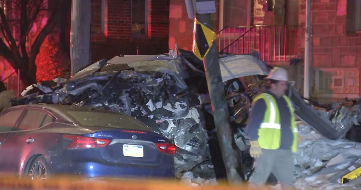 Man killed in high-speed crash in Philadelphia's Torresdale neighborhood, police say