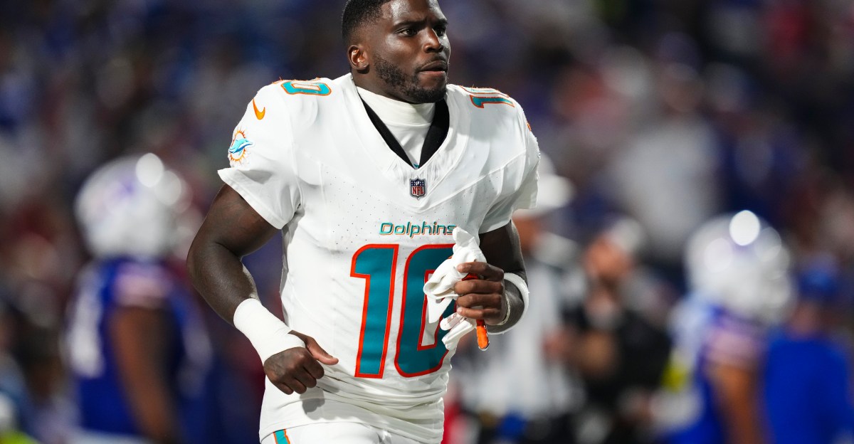 Pittsburgh Steelers could target Tyreek Hill after Dolphins release WR