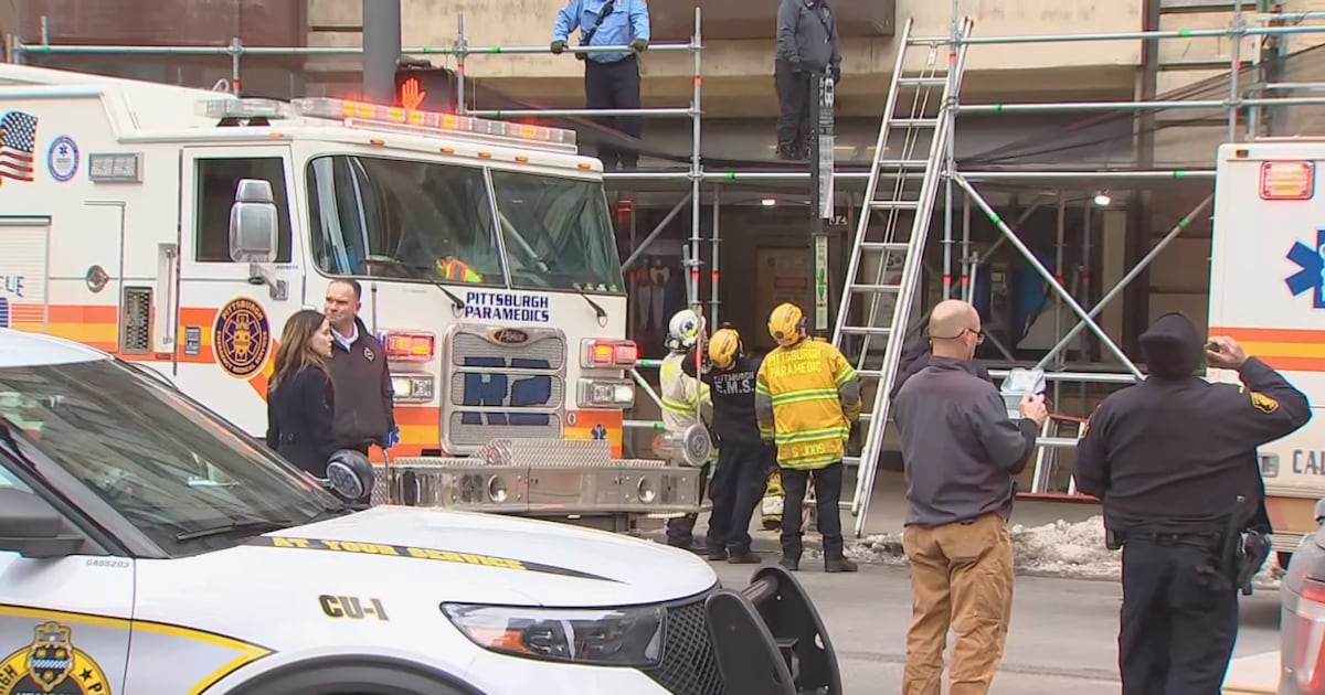 Man dead after fall from ‘height’ in Downtown Pittsburgh, officials say – WPXI