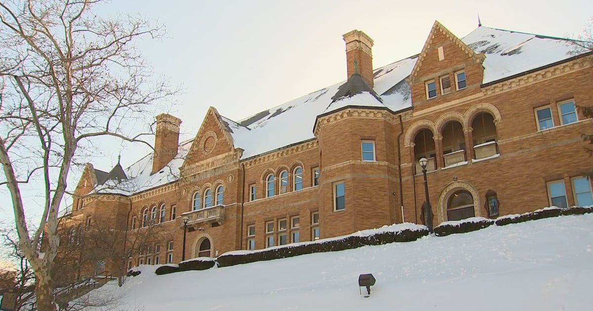 Carnegie Library of Homestead gets $1M boost for historic renovations from Congresswoman Summer Lee – WPXI