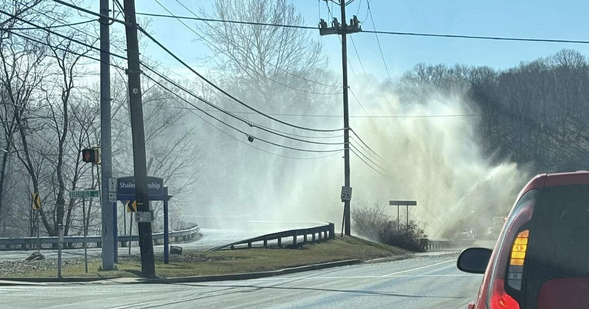 Massive water main break sends water shooting across Route 8 in Shaler Township – WPXI