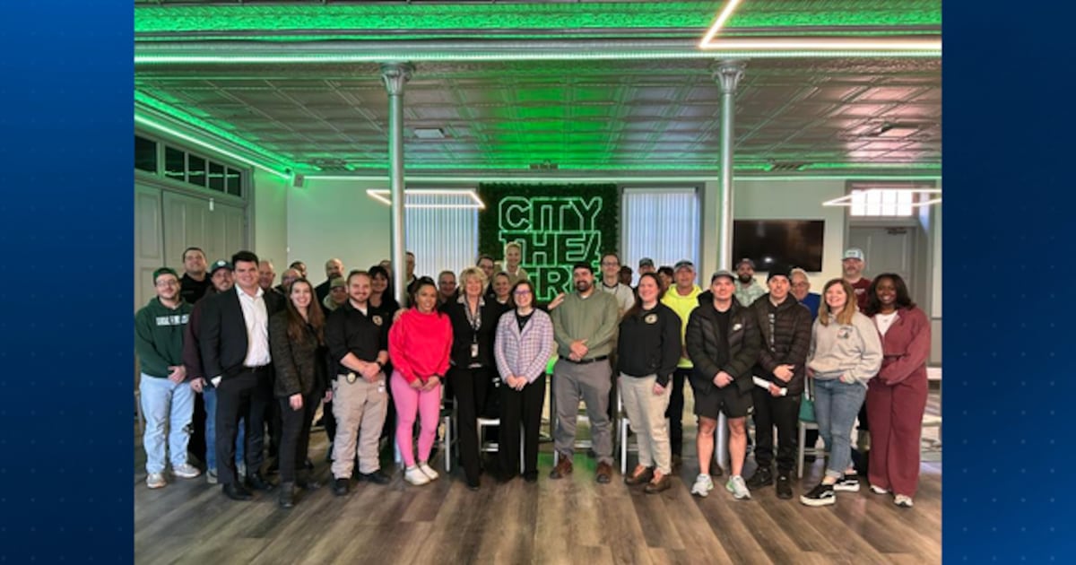 Pittsburgh Public Safety holds community meeting to plan safety on St. Patrick’s Day