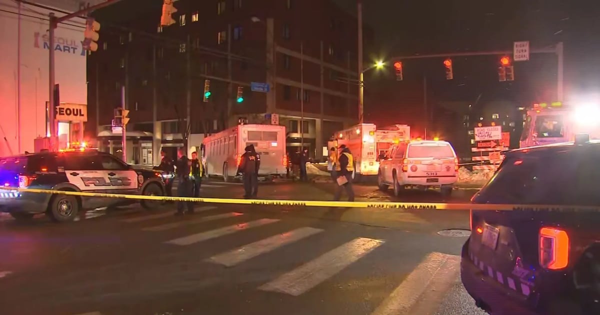 Woman hit by Pittsburgh Regional Transit bus in Oakland