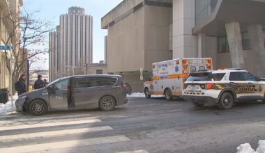 Pittsburgh police search for suspect in hammer assault after vehicle flees traffic stop, crashes – WPXI