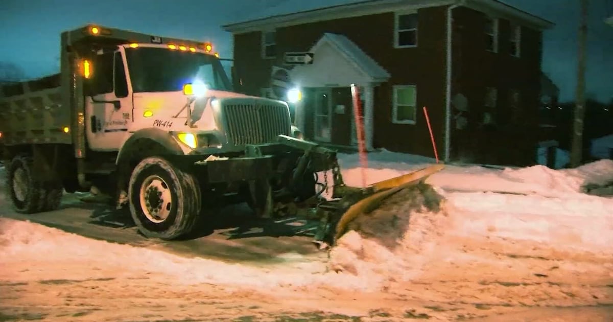 ‘A great start,’ Pittsburgh city council approves investment in new vehicles to replace aging fleet