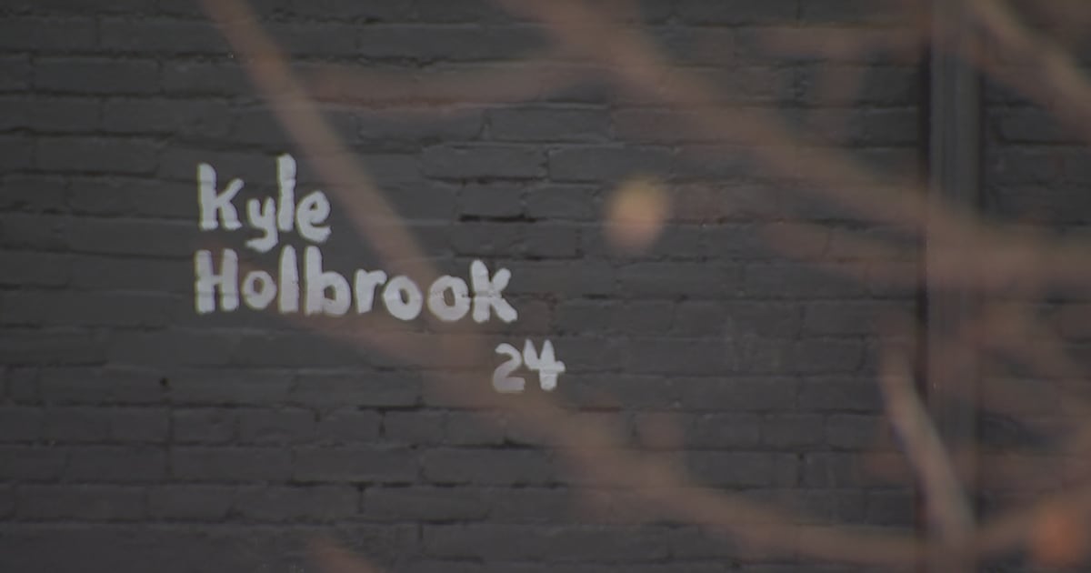 Local artist leading Pittsburgh Public Schools mural initiative – WPXI