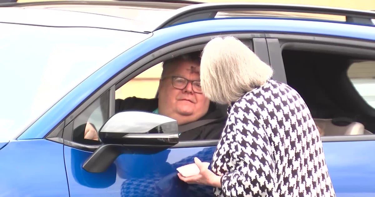 Ash distributions, fish fries commence across Pittsburgh region on Ash Wednesday – WPXI