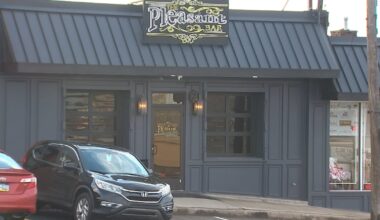 3 Pittsburgh police officers back on the job after off-duty bar fight; 1 still on leave