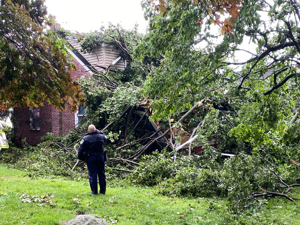 Storms roll through Delaware County, cutting power to 70,000-plus – Delco Times