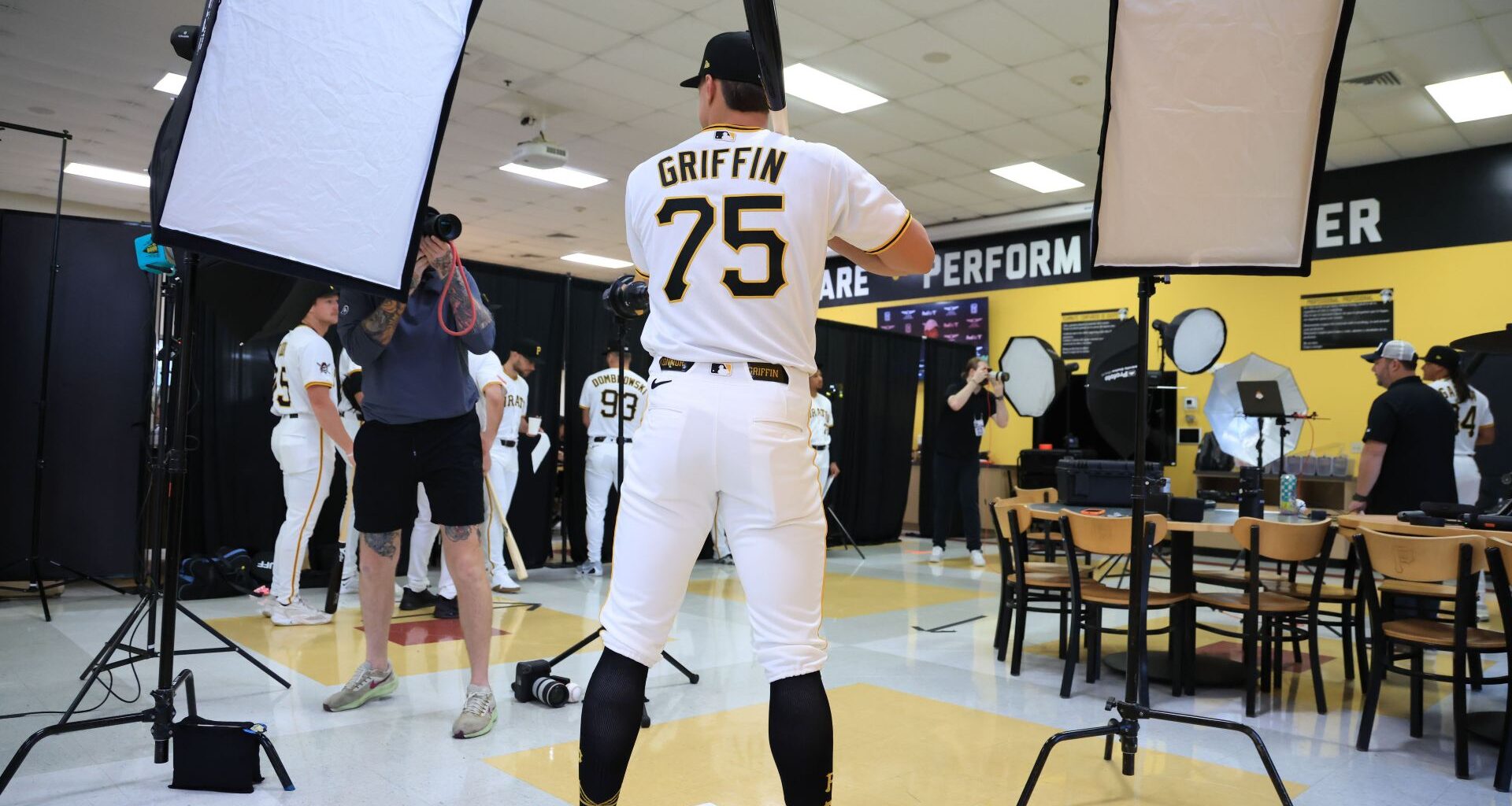 Konnor Griffin Does Something Pirates Insider Has Never Seen Before