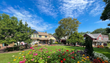 Pennsylvania's Most Charming Shopping Destination Is A Quaint Village Straight Out Of A Storybook