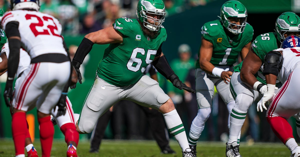 Lane Johnson plans to return to Philadelphia Eagles for 14th season