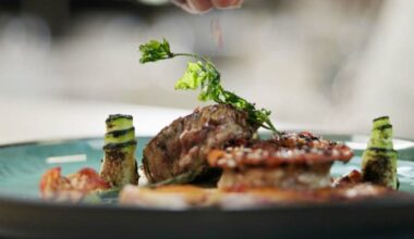 Pittsburgh Plates: Legendary Bar Owner Dies, New Restaurant Opens & More