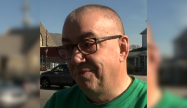 Carl Henderson, owner of Carl's Cards & Collectibles in Havertown, dies, family says