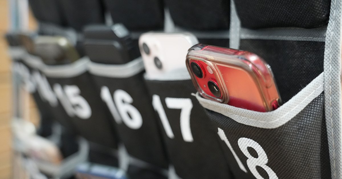 Pa. Senate passes ban on cellphones in public, private schools