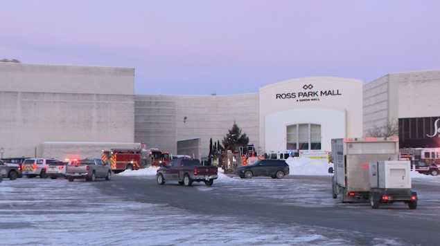 Ross Park Mall delays opening following fire underneath floors, officials say