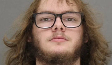 Pennsylvania man sentenced for traveling to Oshkosh to sexually abuse child, record it | WTAQ News Talk | 97.5 FM · 1360 AM