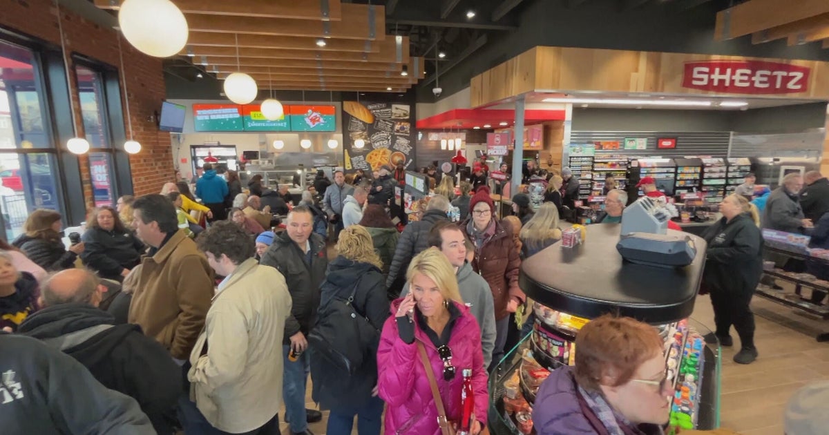 Sheetz officially opens in Limerick and customers have a message for Wawa: "There's a new player in town"