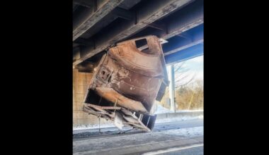 Route 512 closed after object stuck under Route 22 overpass