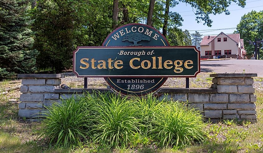 The Welcome to State College sign