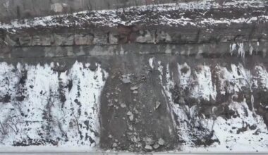 Part of Route 28 near Harmar Township closed due to rock slide