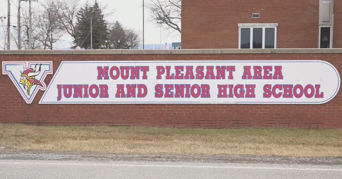 Photo company Lifetouch dropped by Pittsburgh-area school amid Epstein files fallout