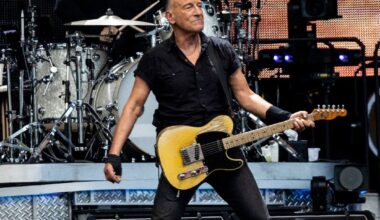 Bruce Springsteen To Bring Protest Tour To Pittsburgh