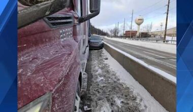 2 injured after vehicle, semi-truck involved in crash in Beaver County