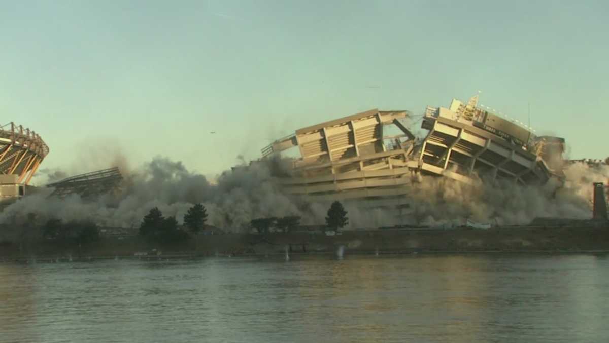 Three Rivers Stadium implosion 25th anniversary in Pittsburgh
