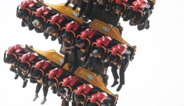 Dorney Park hiring 2,000 seasonal employees for 2026 season