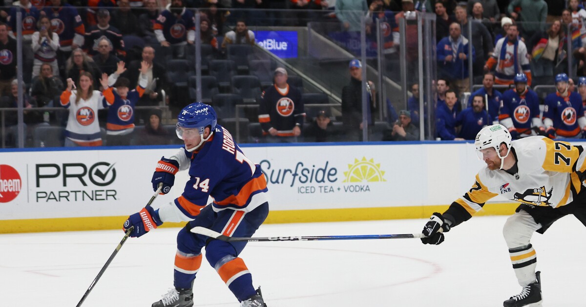 Avalanche acquire veteran D Brett Kulak from Pittsburgh for D Samuel Girard and a draft pick