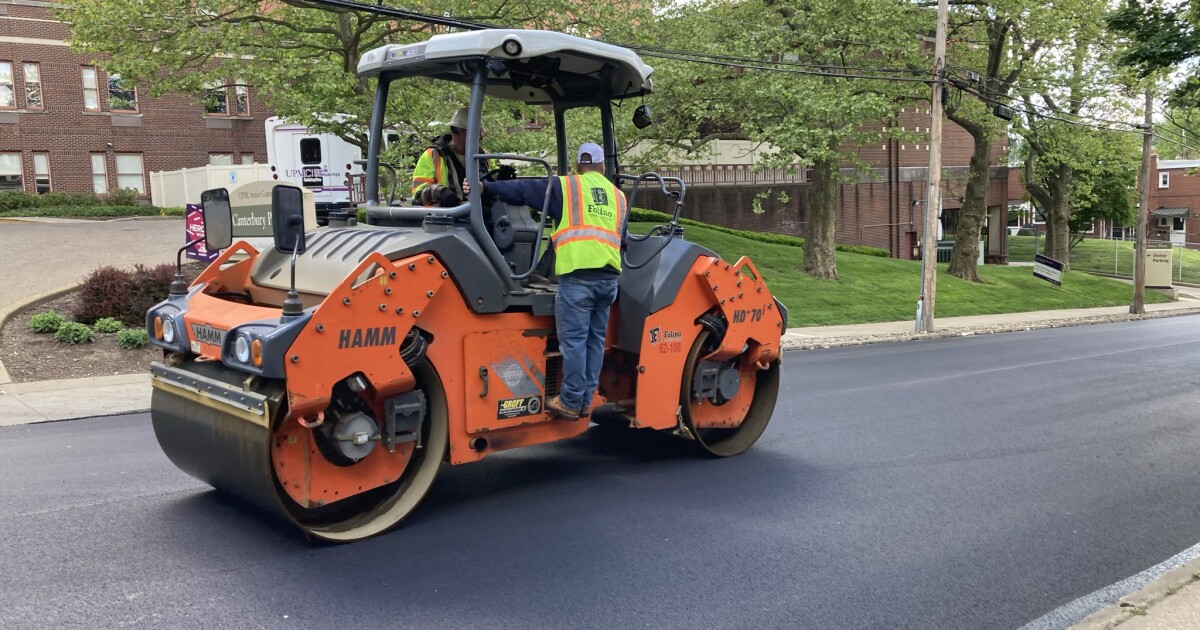 Pittsburgh's poor neighborhoods have more dark surfaces, higher temperatures