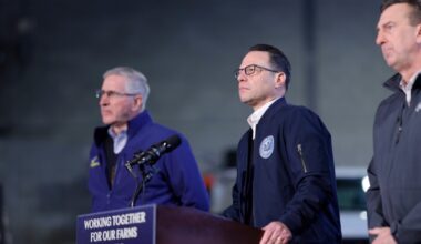 Gov. Shapiro says Pa. is 'epicenter' of recent nationwide bird flu surge