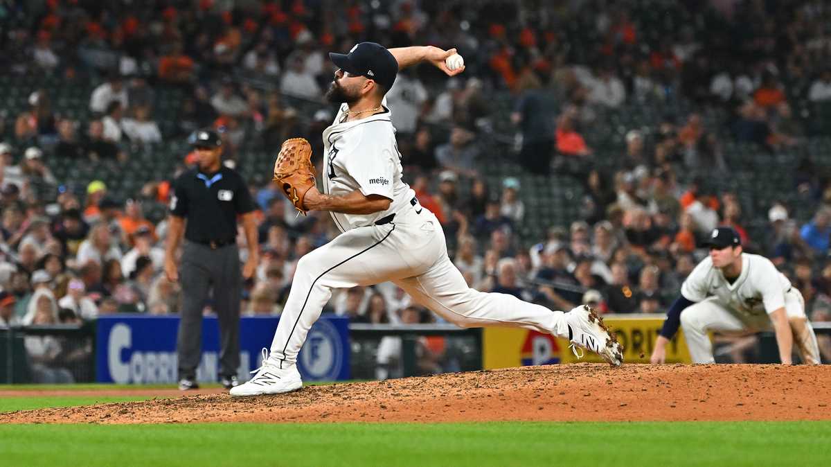 Pittsburgh Pirates and Jose Urquidy agree to 1-year contract