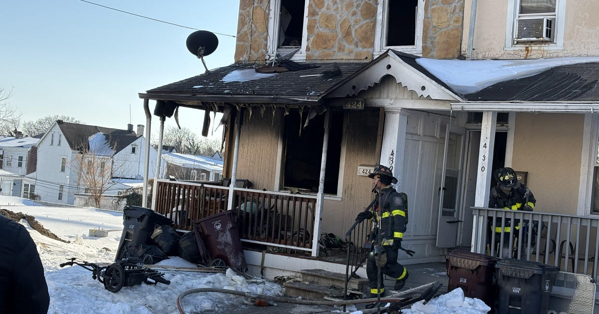 2 firefighters, 2 residents taken to hospital after Wilmington, Delaware, house fire