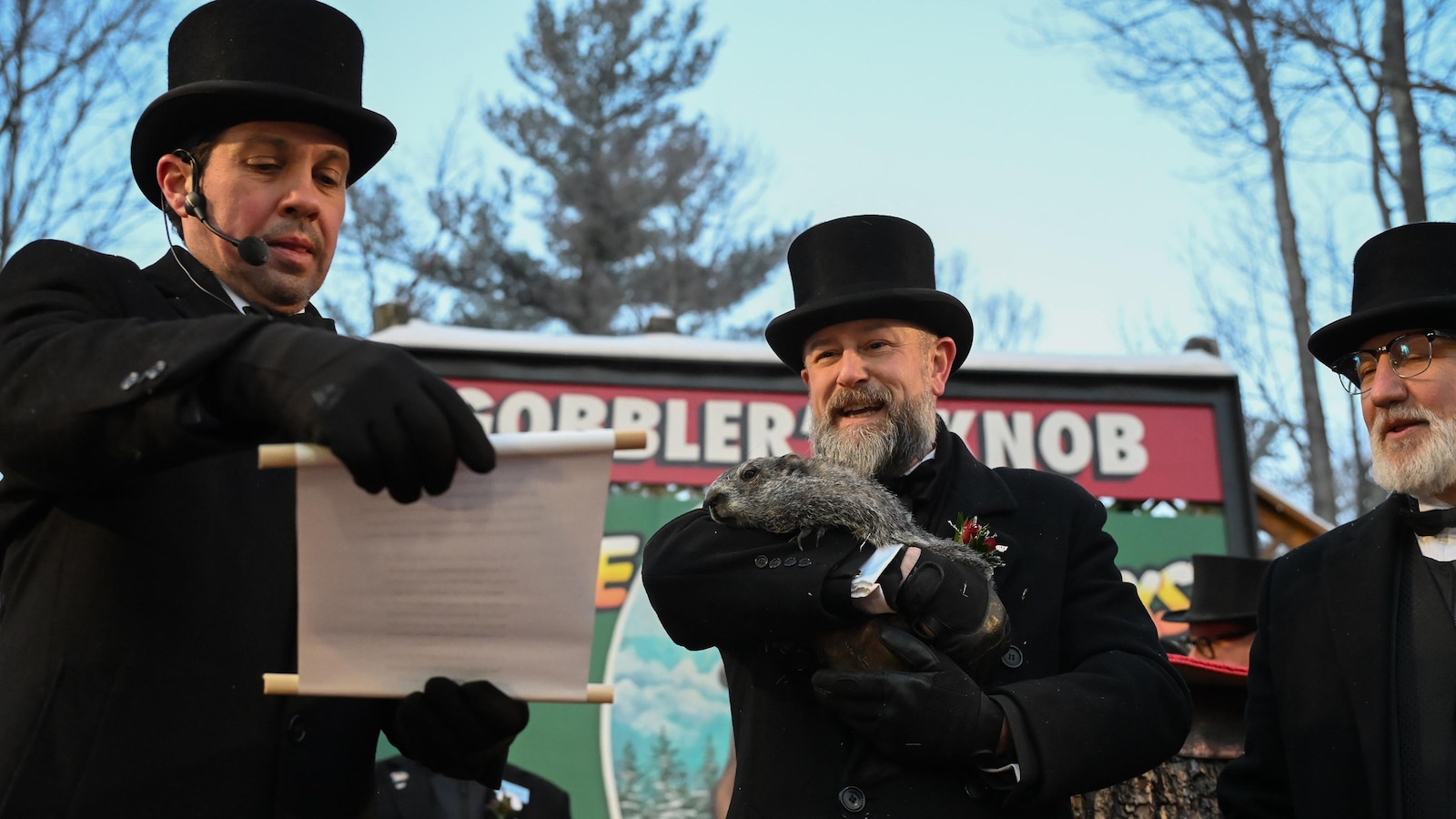 Groundhog Punxsutawney Phil will predict winter's end or 6 more weeks of cold