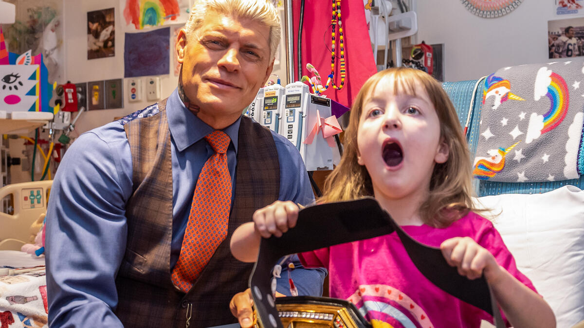 Cody Rhodes visits families at Children's Hospital of Pittsburgh: photos