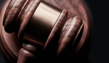 Ex-Philly prison guard pleads guilty to pepper-spraying 5 inmates