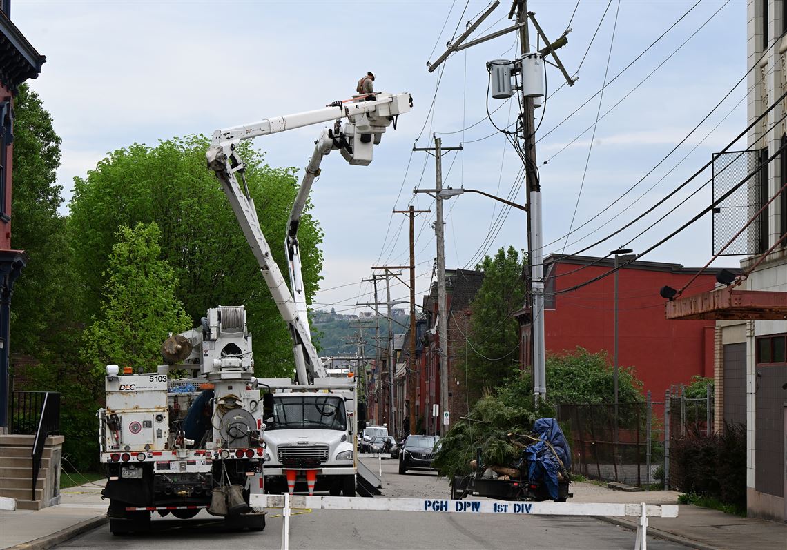 Crews working to restore electricity