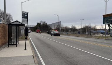 1 person in critical condition after shooting on bus near Homewood Station, police say